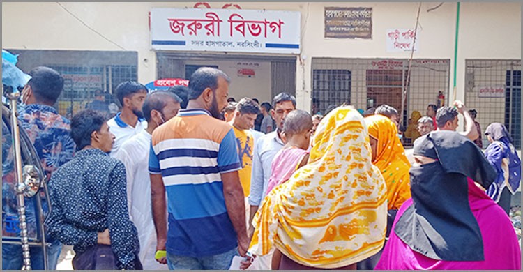করিমপুর ইউপি নির্বাচনে নৌকা সমর্থকদের হামলায় স্বতন্ত্রপ্রার্থীর ৫ জন আহত করিমপুর ইউপি নির্বাচনে নৌকা সমর্থকদের হামলায় স্বতন্ত্রপ্রার্থীর ৫ জন আহত